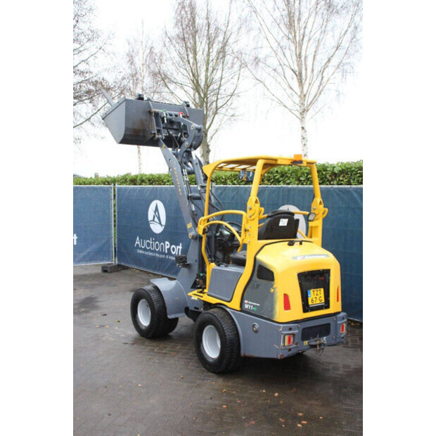 2021 Eurotrac W11-ME-44470324