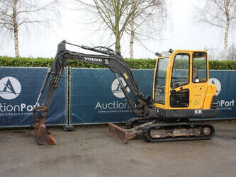 2004-volvo-283-44470403