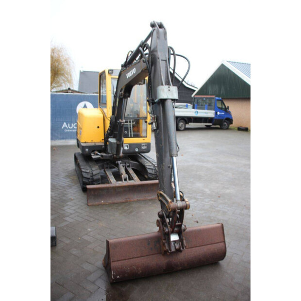 2004 Volvo 283-44470408