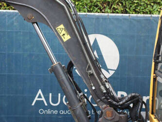 2004-volvo-283-44470415