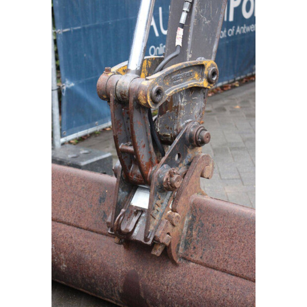 2004 Volvo 283-44470418