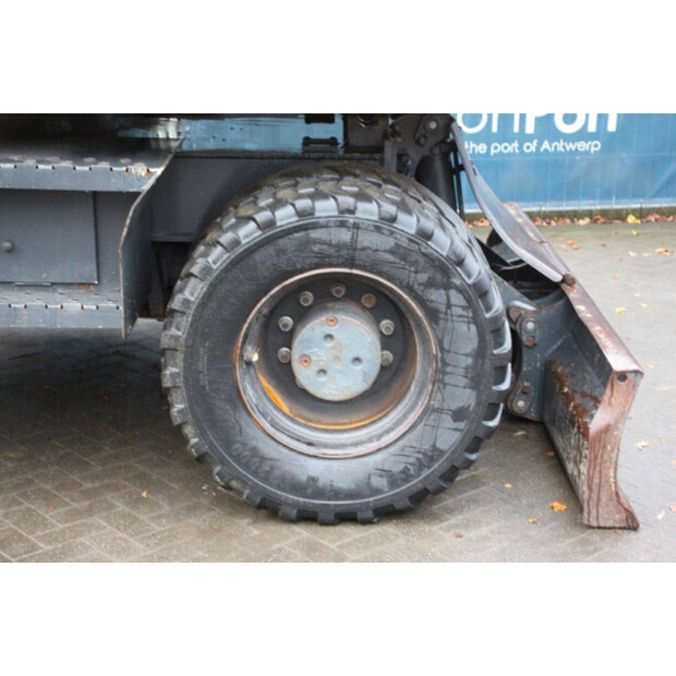 2015 كوماتسو PW160-8-44470460