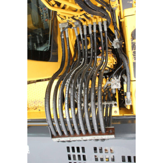 2015 كوماتسو PW160-8-44470466