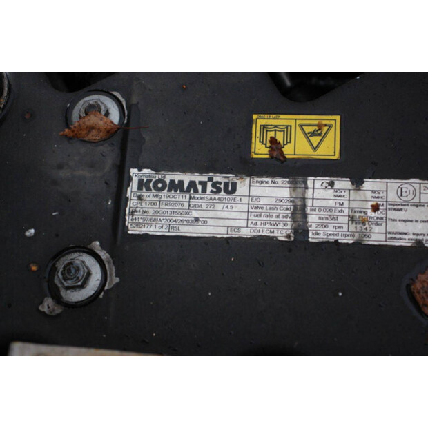 2015 كوماتسو PW160-8-44470469