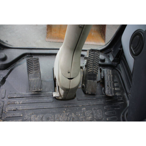 2015 كوماتسو PW160-8-44470472