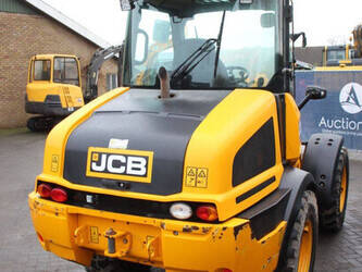 2022-jcb-tm220-44470488