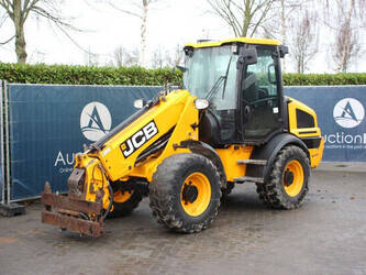 2022-jcb-tm220-44470491