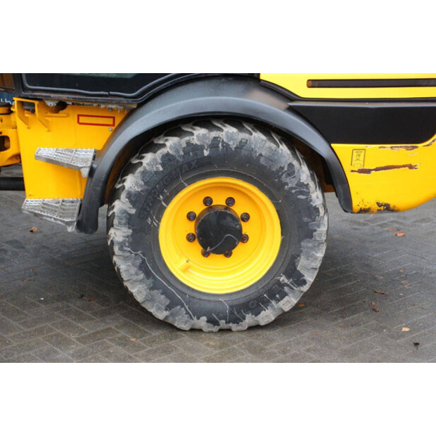 2022 JCB TM220-44470496