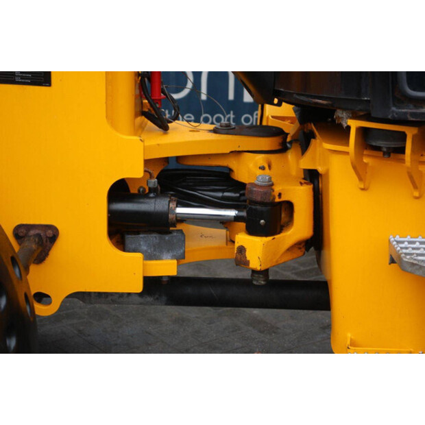 2022 JCB TM220-44470497