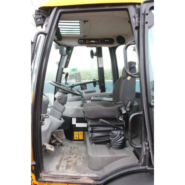 2022 JCB TM220-44470505