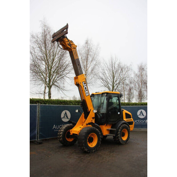 2022 JCB TM220-44470518