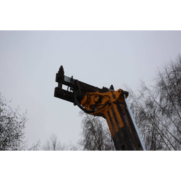 2022 JCB TM220-44470521