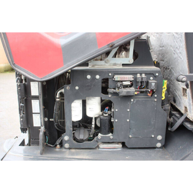 2021 Schäffer 6680T-44470540