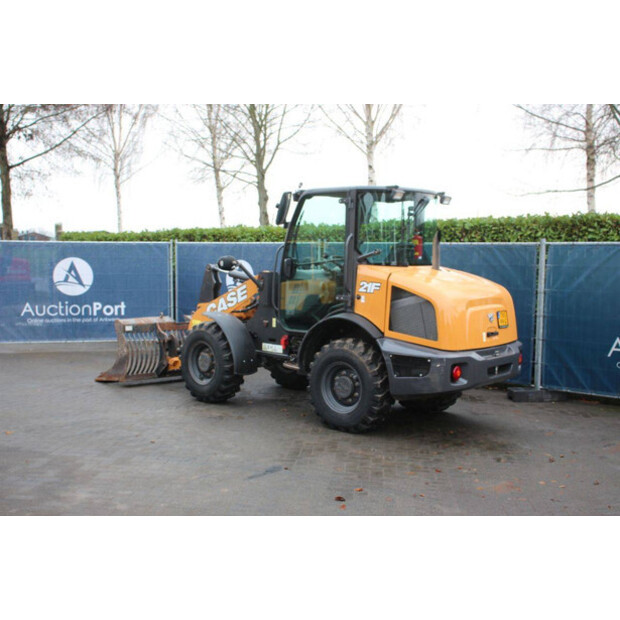 2018 CASE 21F-44470582