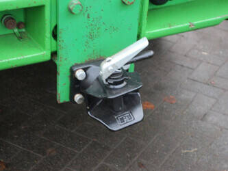 2005-john-deere-3800-44470633