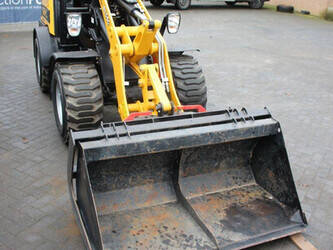 2022-gehl-al550-44470702