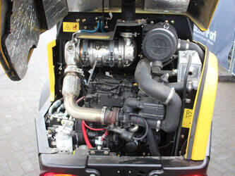 2022-gehl-al550-44470715