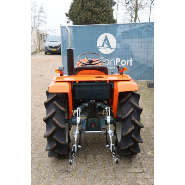 KUBOTA B1600DT-44470805