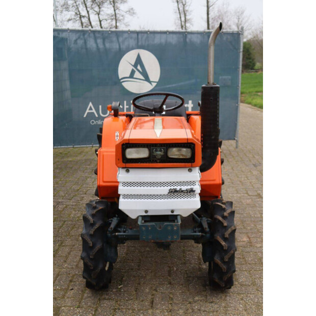 KUBOTA B1600DT-44470808