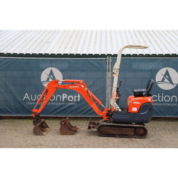 2010 KUBOTA K008-3-44470841