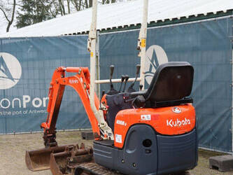 2010-kubota-k008-3-1396359-44470843