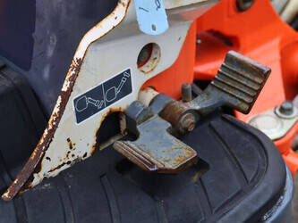 2010-kubota-k008-3-1396359-44470869