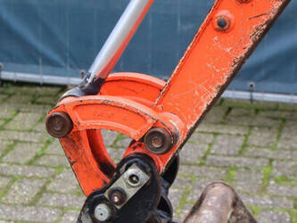 2016-kubota-u17-3-1396362-44470896