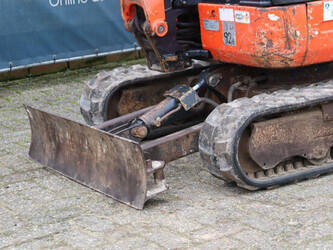 2016-kubota-u17-3-1396362-44470929