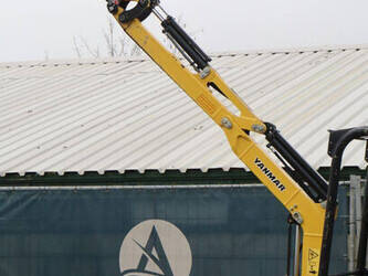 2016-yanmar-sv16-1396367-44471025