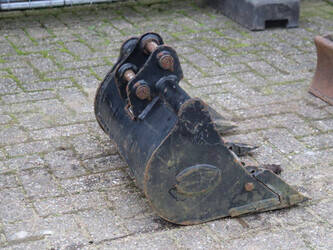 2016-yanmar-sv16-1396367-44471027