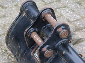 2016-yanmar-sv16-1396367-44471030