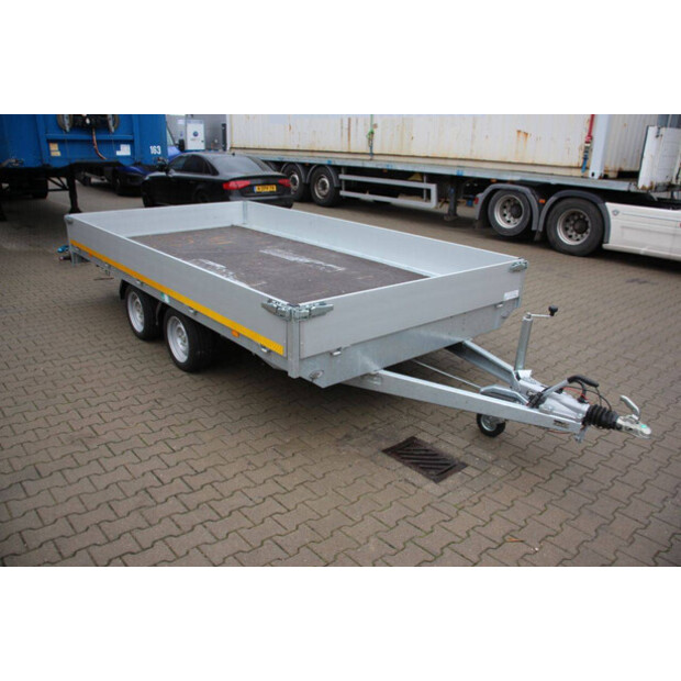 2025 إدوارد P4-44471037