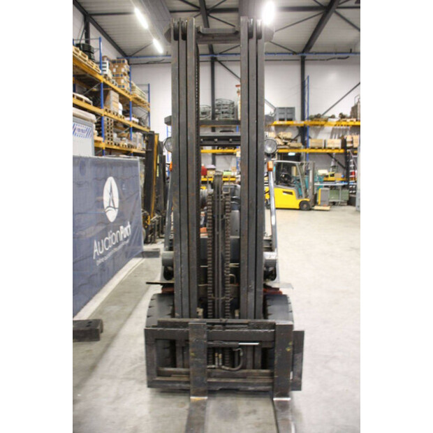 2000 NISSAN 30-44471057