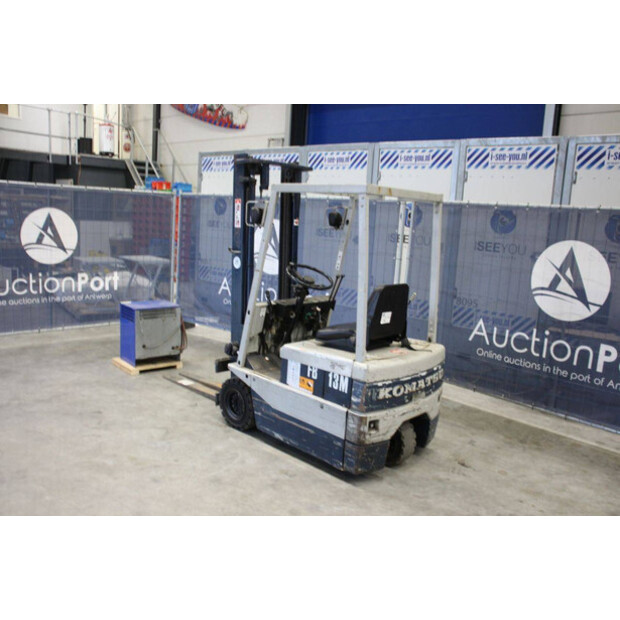 كوماتسو FB13M-2-44471163