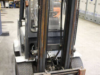 2005-nissan-o1a15-1396948-44471229