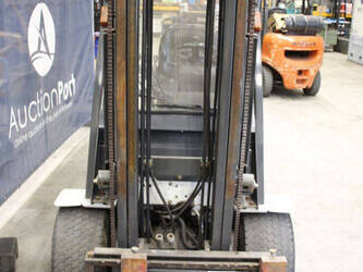 2005-nissan-o1a15-1396948-44471230