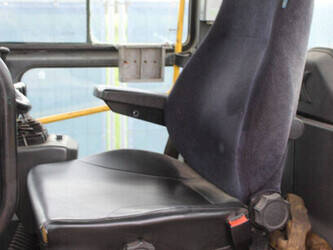 2010-kalmar-dce-80-9-1396950-44471278