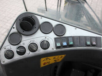 2010-kalmar-dce-80-9-1396950-44471282