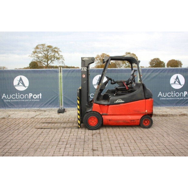 2005 Linde E30/03/600-44471289