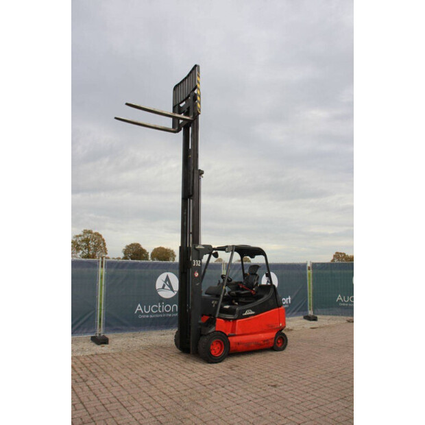 2005 Linde E30/03/600-44471318