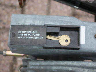 2013-other-vogn-1396955-44471415