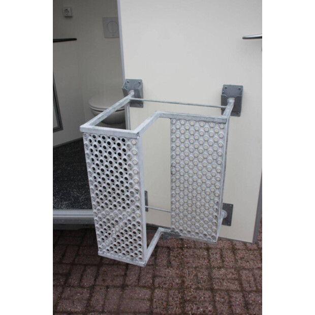 2013 أخرى VOGN-44471438