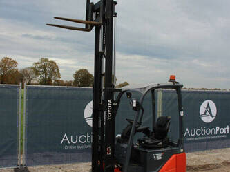 2016-toyota-8fbe15t-1396957-44471501