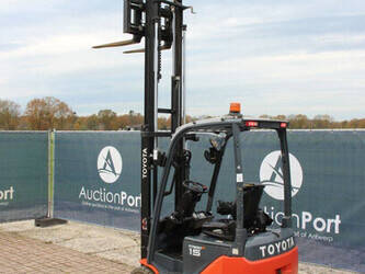 2016-toyota-8fbe15t-1396957-44471503