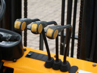 hyundai-hlf18-5-1396959-44471568