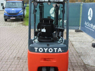 toyota-16-1396960-44471577