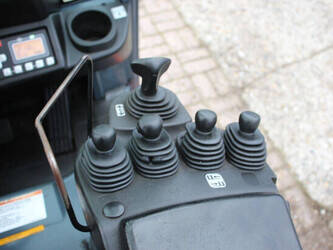 toyota-16-1396960-44471595