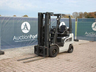 2011-nissan-p1p1a15d-1396962-44471640