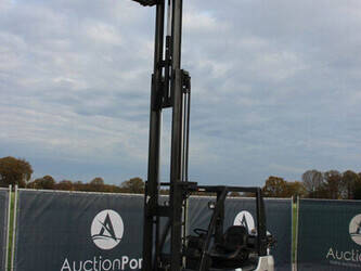 2011-nissan-p1p1a15d-1396962-44471661