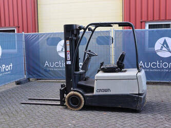 1997-crown-sc3018-opt3-44471747